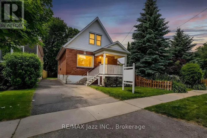 100 MONTRAVE AVENUE, Oshawa (Vanier), Ontario L1J4R7