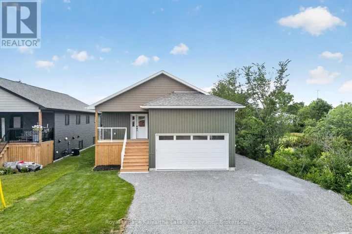 22 MURRAY STREET, Kawartha Lakes (Fenelon Falls), Ontario K0M1N0