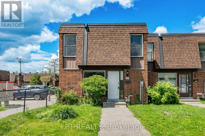 2286 COTTERS CRESCENT, Ottawa, Ontario K1V8Y6