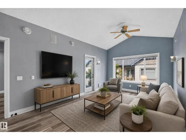 #18 2565 Hanna CR NW, Edmonton, Alberta T6R0M4