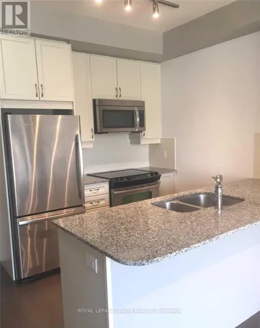 119 - 701 SHEPPARD AVENUE W, Toronto (Clanton Park), Ontario M3H2S7