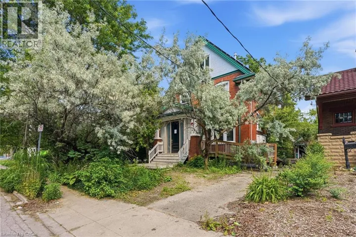 45 PANDORA Avenue N, Kitchener, Ontario N2H3C1