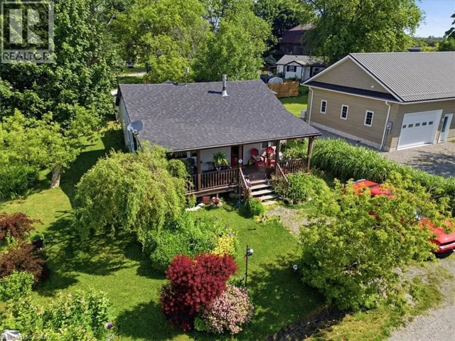 13 WINGER Drive, Selkirk, Ontario N0A1P0