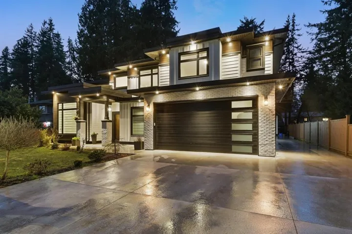 4113 207 STREET, Langley, British Columbia V3A2E2