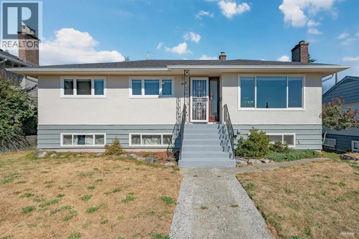 6407 CLINTON STREET, Burnaby, British Columbia V5E1A3