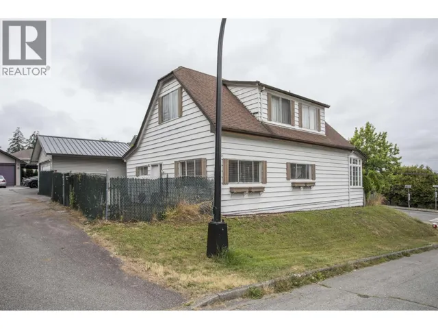 12393 GRAY STREET, Maple Ridge, British Columbia V2X5V1
