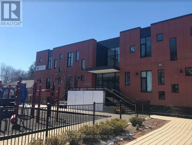 211 - 2454 BAYVIEW AVENUE, Toronto (Bridle Path-Sunnybrook-York Mills), Ontario M2L1A6