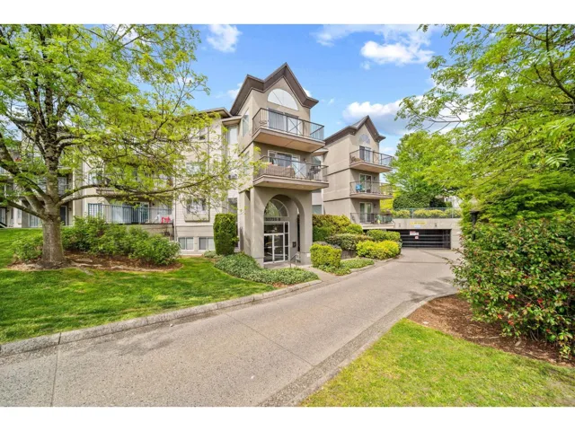 219 32725 GEORGE FERGUSON WAY, Abbotsford, British Columbia V2T5M5