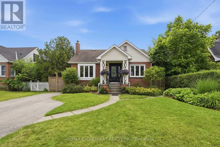 950 NORTH SHORE BOULEVARD W, Burlington (Bayview), Ontario L7T1B1