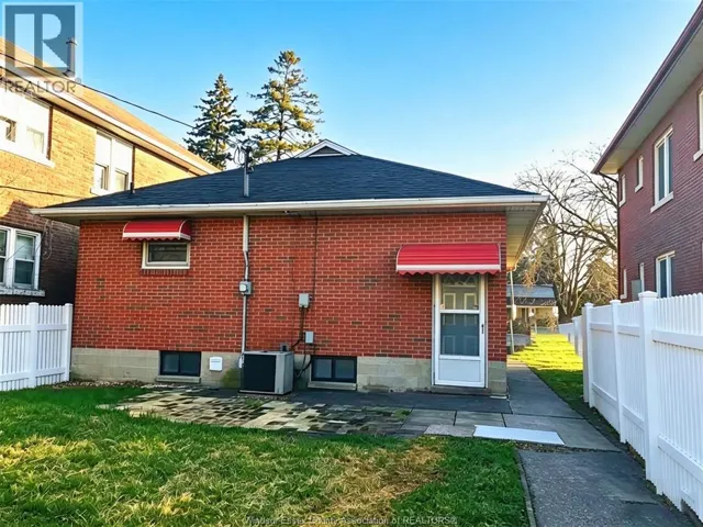 787 CAMPBELL BR 1 & 2 Unit# MAIN, Windsor, Ontario N9B2H6