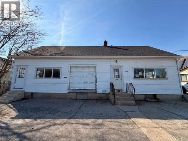 116-118 CHARING CROSS Street, Brantford, Ontario N3R2H9