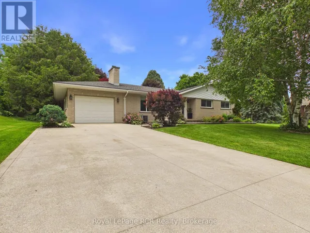 328 SUMMIT DRIVE, North Huron (Wingham), Ontario N0G2W0