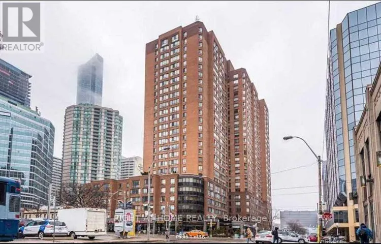 2309 - 633 BAY STREET, Toronto (Bay Street Corridor), Ontario M5G2G4