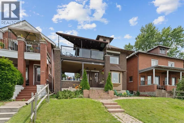 1331 RIVERSIDE DRIVE, Windsor, Ontario N9A2T8