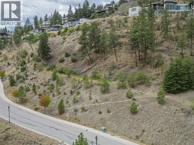 1712 Scott Crescent Unit# 35, West Kelowna, British Columbia V1Z4B8