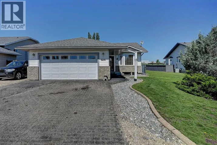 8206 107 Street, Grande Prairie, Alberta T8W2J6