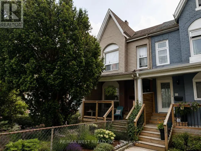 10 WILTSHIRE AVENUE, Toronto (Weston-Pellam Park), Ontario M6N2V9
