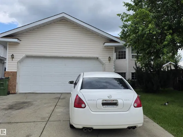 3772 48 ST NW NW, Edmonton, Alberta T6L3T3