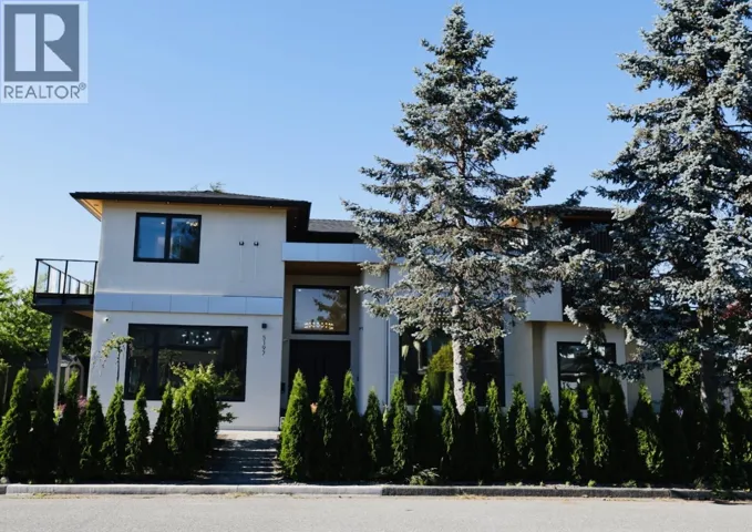 5197 HOLLYWOOD DRIVE, Richmond, British Columbia V7E4V3