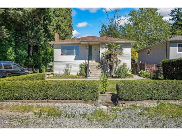 10886 132A STREET, Surrey, British Columbia V3T3Y4