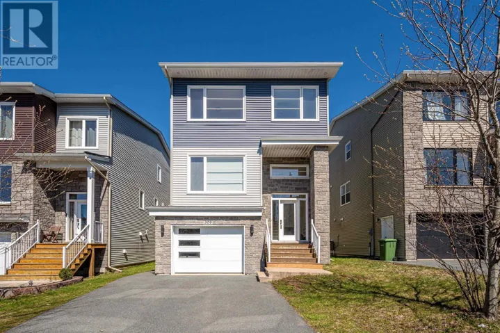 309 Fleetview Drive, Halifax, Nova Scotia B3M0L9