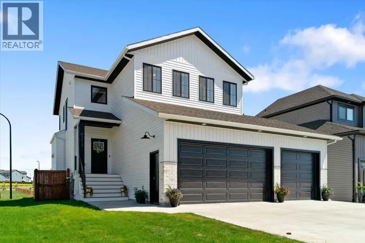 8213 121 Street, Grande Prairie, Alberta T8W0M7