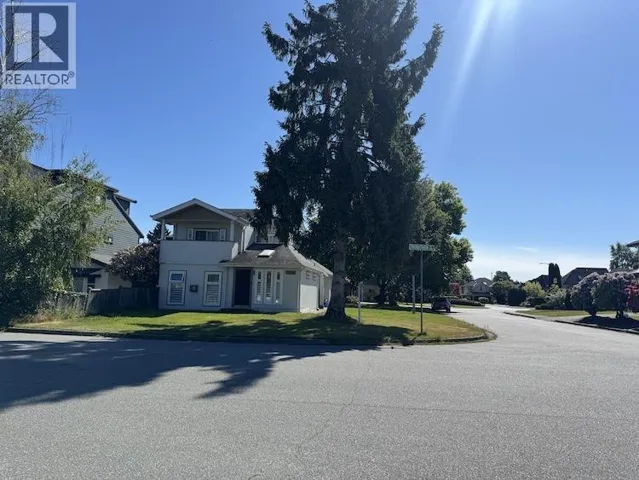 7920 FROBISHER DRIVE, Richmond, British Columbia V7C4N5