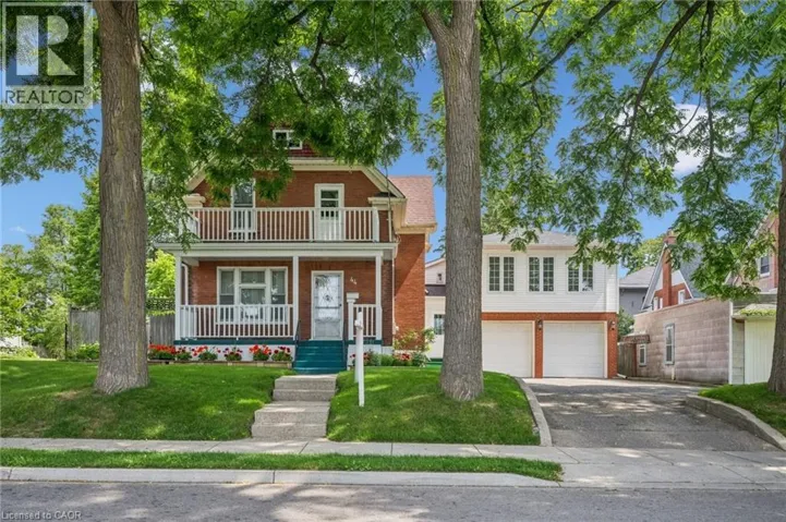 44 WALTER Street, Kitchener, Ontario N2G1S1
