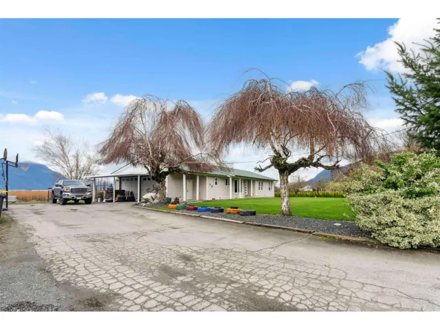 1885 MARION ROAD, Abbotsford, British Columbia V3G2J5