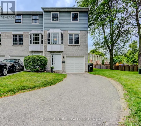 32 HARMONY CIRCLE, Bradford West Gwillimbury (Bradford), Ontario L3Z2T9