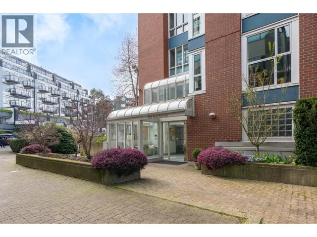 405 1502 ISLAND PARK WALK, Vancouver, British Columbia V6H3Z8