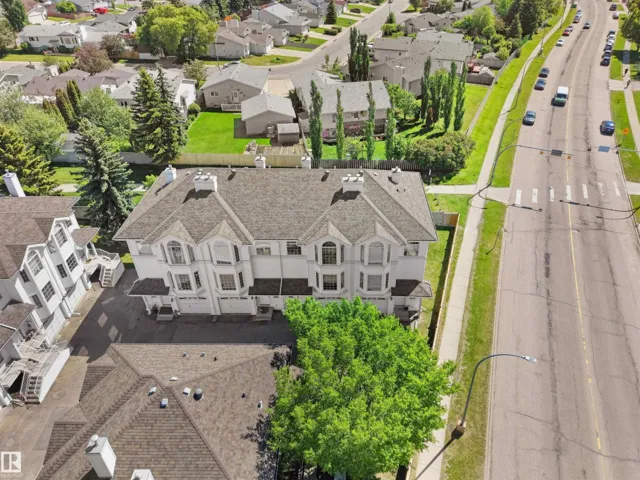 4267 29 AV NW NW, Edmonton, Alberta T6L6W5
