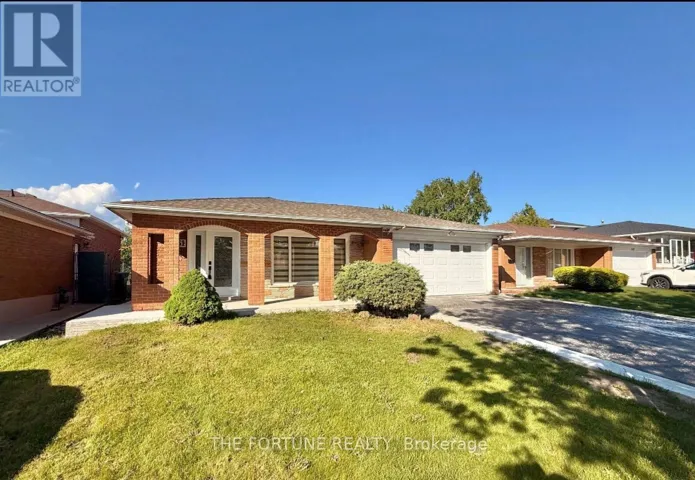 7461 NETHERWOOD ROAD, Mississauga (Malton), Ontario L4T2N7