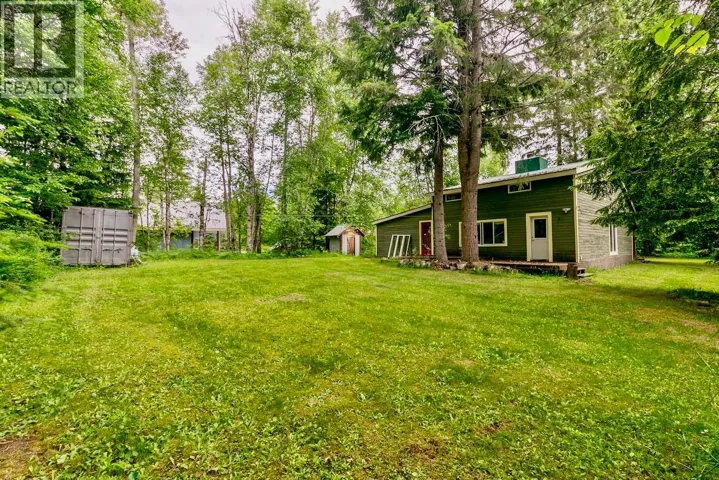 1281 Hoskins Road, Seymour Arm, British Columbia V0E1M0