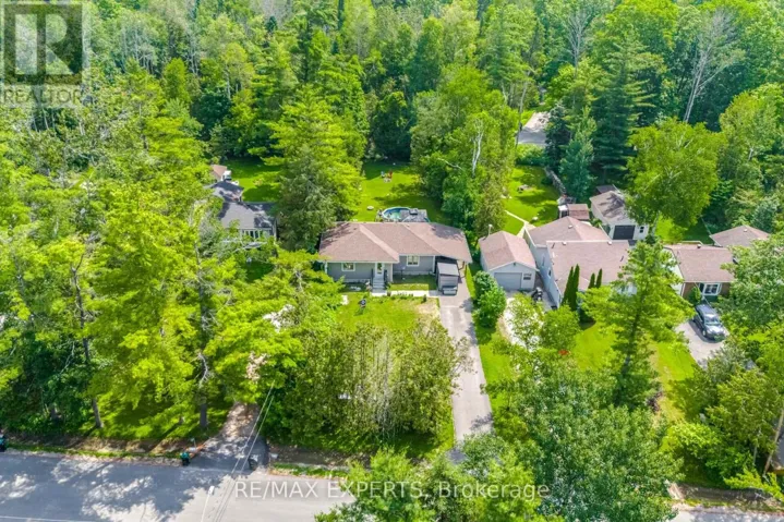 3211 COVE AVENUE, Innisfil, Ontario L9S2K7