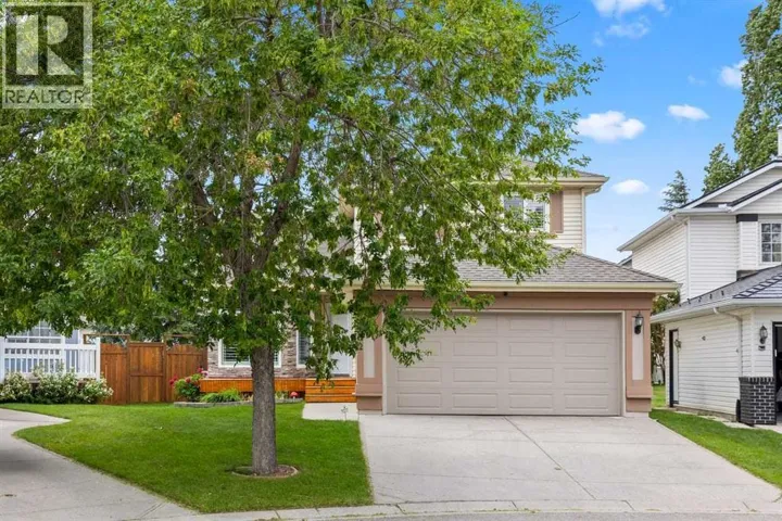 152 Douglas Glen Mews SE, Calgary, Alberta T2Z2M9