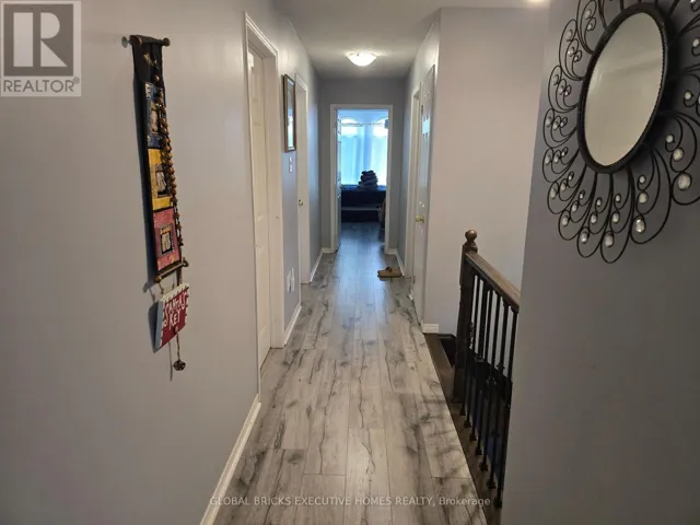 17 MANNEL CRESCENT, Brampton (Fletcher's West), Ontario L6Y5E2