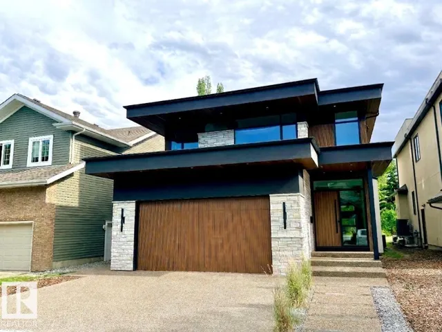 8807 99 AV NW, Edmonton, Alberta T5H4N5
