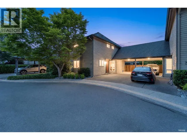2 8631 NO.3 ROAD, Richmond, British Columbia V6Y2E6