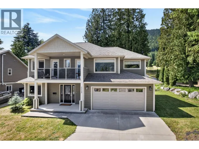 1115 West Richards Street, Nelson, British Columbia V1L5T3