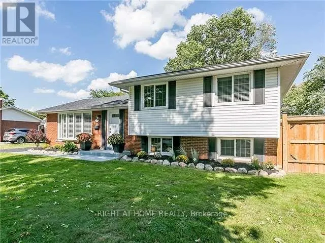 273 KENWOOD AVENUE, Burlington (Appleby), Ontario L7L4L9
