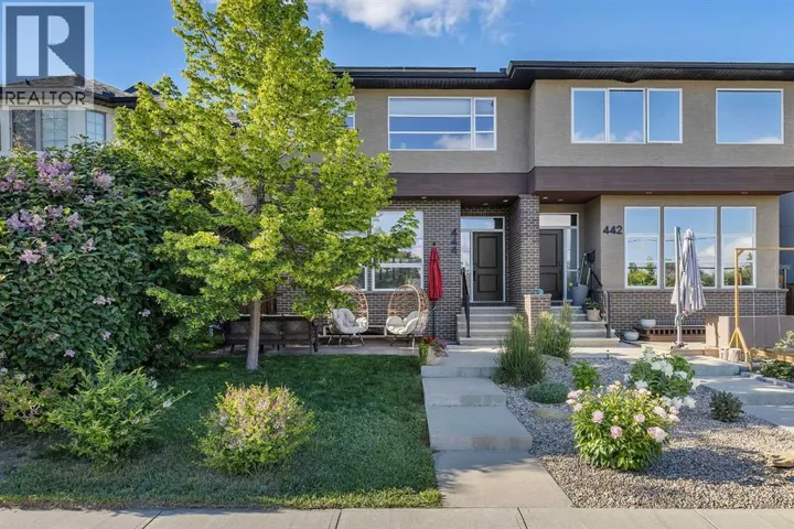 444 25 Avenue NW, Calgary, Alberta T2M2A7