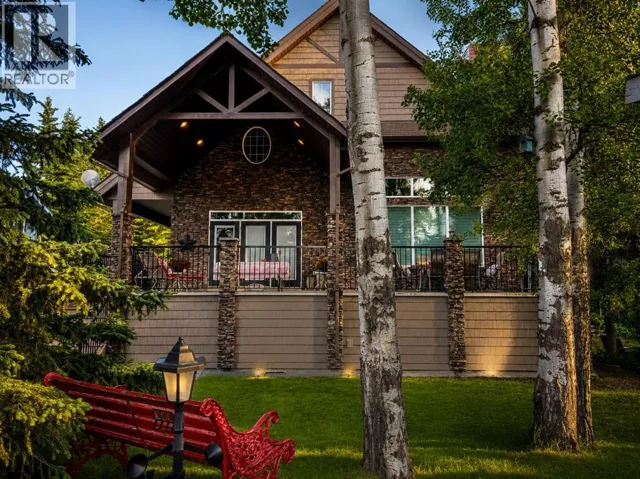 210 6 Avenue, Rural Cypress County, Alberta T0J1C0