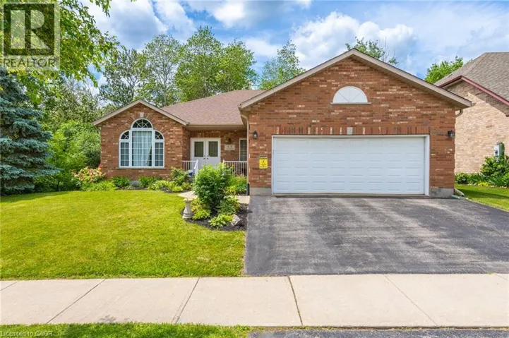63 DAIMLER Drive, Kitchener, Ontario N2A3W3