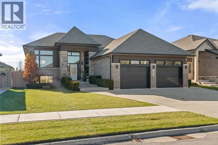 25 WOODLAND ST, Kingsville, Ontario N9Y0A9