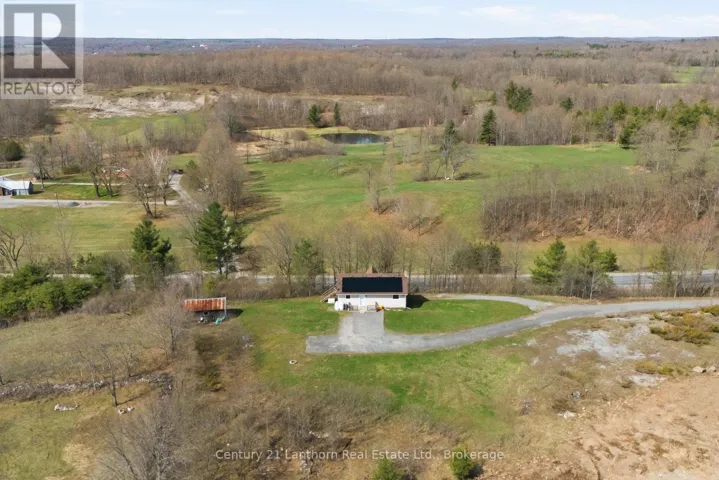 656 A COOPER ROAD, Madoc, Ontario K0K2K0
