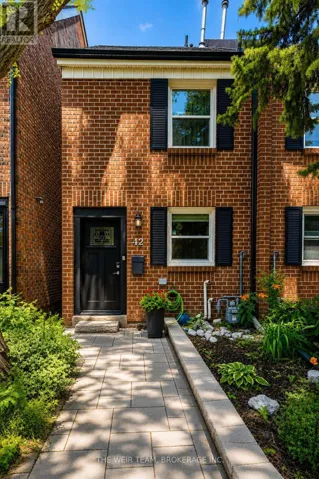 42 TORBRICK ROAD, Toronto (Greenwood-Coxwell), Ontario M4J5A2