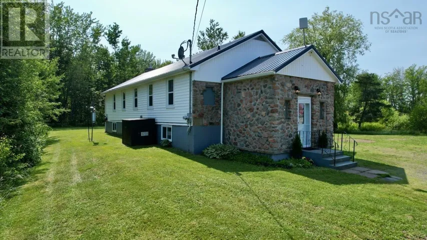 7682 6 Highway, Port Howe, Nova Scotia B0K1K0