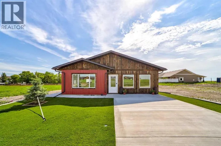 1007 Livingston Way, Pincher Creek, Alberta T0K1W0
