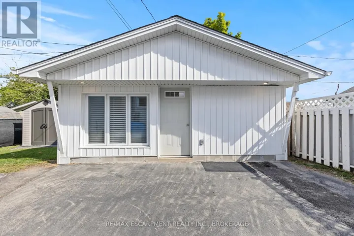UNIT 2 - 362 GATFIELD AVENUE, Welland (Lincoln/Crowland), Ontario L3B5B2